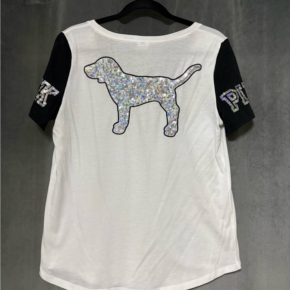 VICTORIAS SECRET PINK SEQUIN DOG V-NECK SHIRT 💎💗🐕